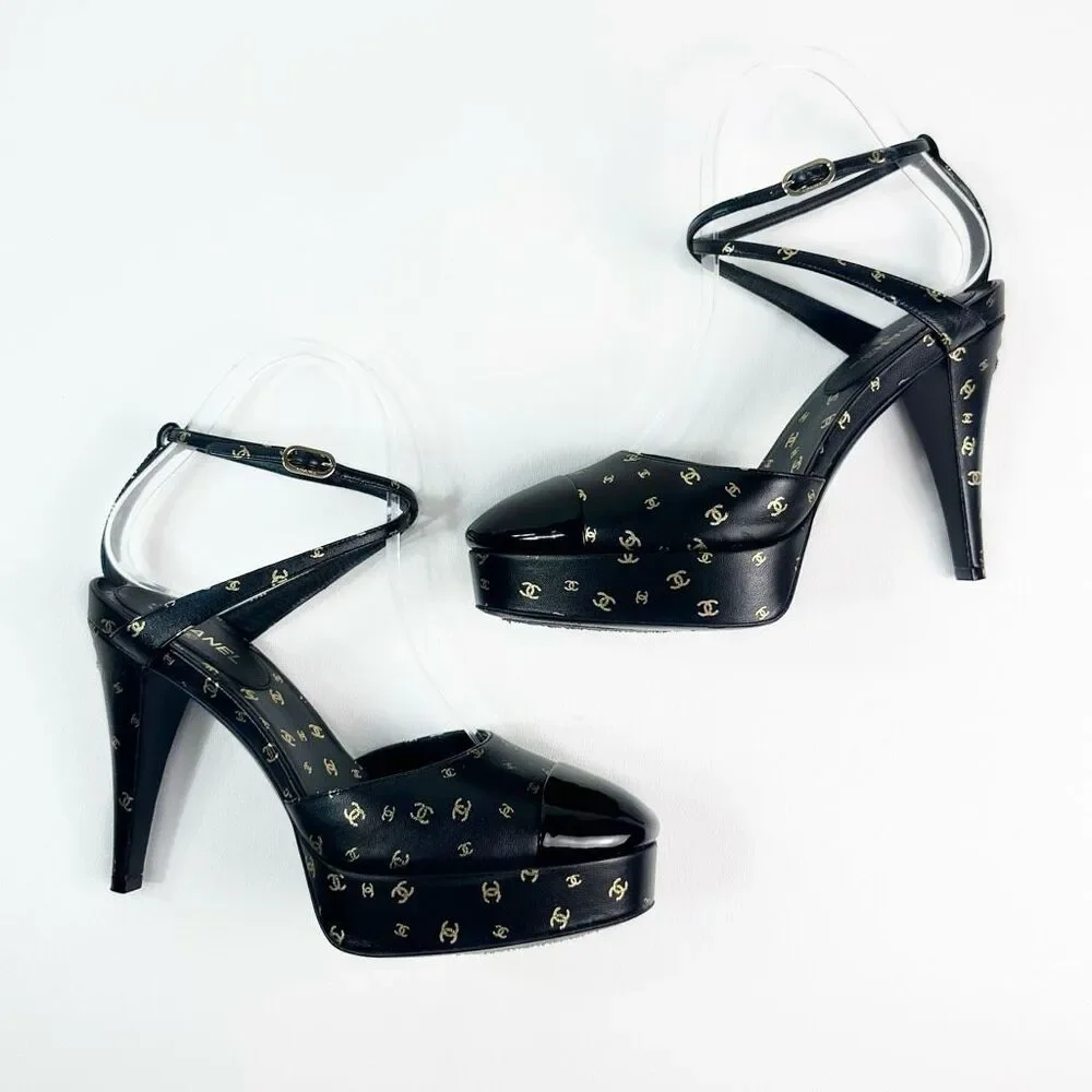 CHANEL 2023 All Over Interlocking CC Logo Black Heels Size 38 Platform Cap Toe